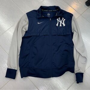 Nike New York Yankees big logo  Full-Zip jacket. Size L